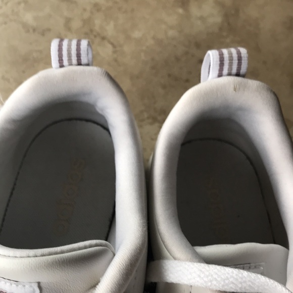 Adidas White and Rose Gold Women's Sneakers - Picture 13 of 13